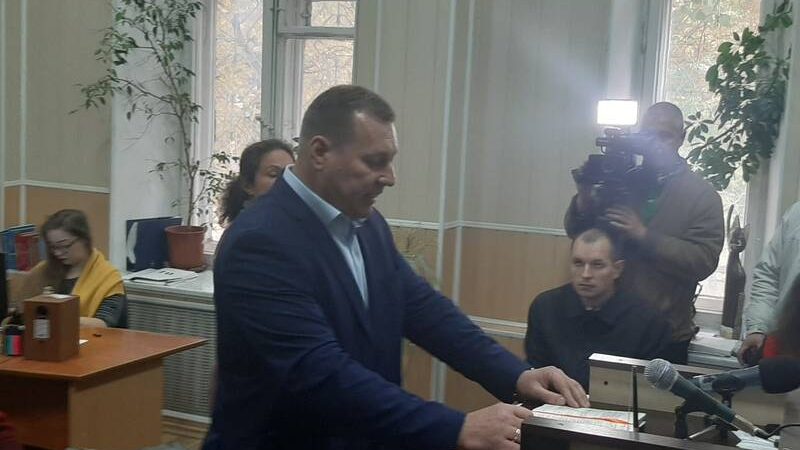 До 8 грудня із подачі МП Салецького в суді відсторонили від посади. Йому закидають самоуправство із реєстрації громад ПЦУ (відео)