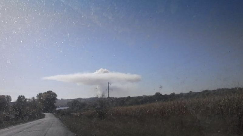 На Вінниччині зафіксували хмару у вигляді «грибу» після ядерного вибуху (ФОТО)