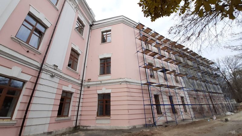 У Вінниці триває реконструкція школи №2