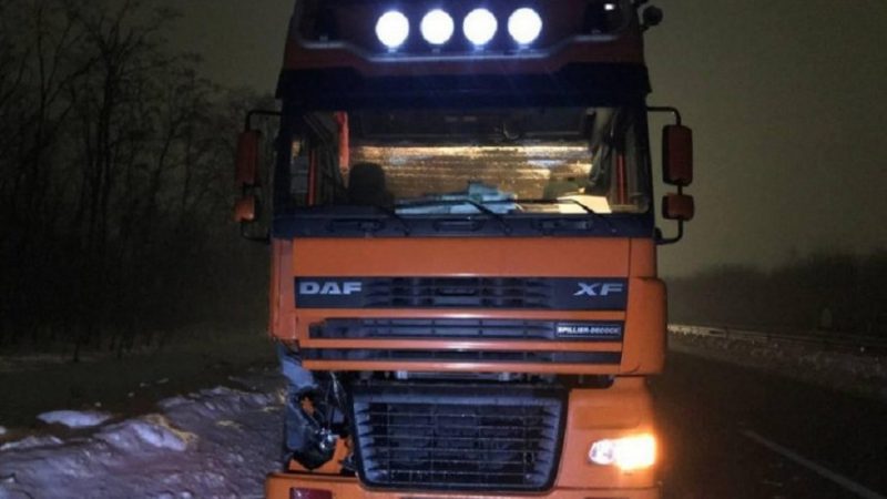 Мешканець Вінниччини на вантажівці спричинив смертельне ДТП