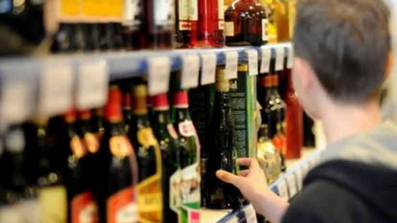 Вінничанин пропонує заборону продажу алкоголю в нічний час