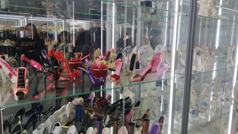 У Хмільнику відкрили музей черевичків