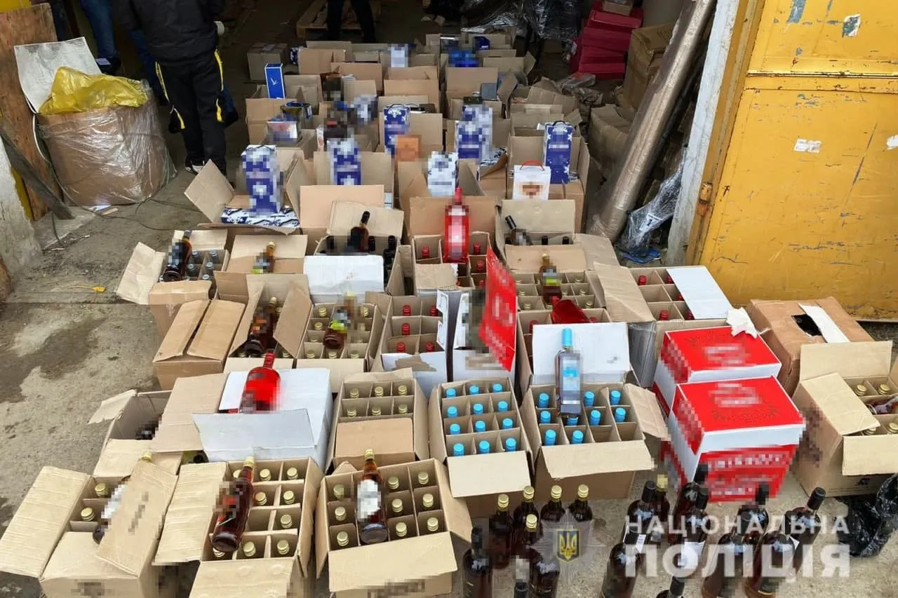 На Вінниччині виявили більше тонни контрафактного алкоголю