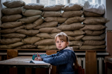 Україні запускають інформкампанію «Дитина не сама»