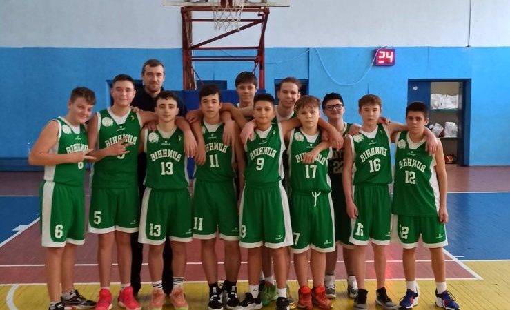 Юні вінницькі спортсмени вибороли третє місце на Всеукраїнському турнірі з баскетболу