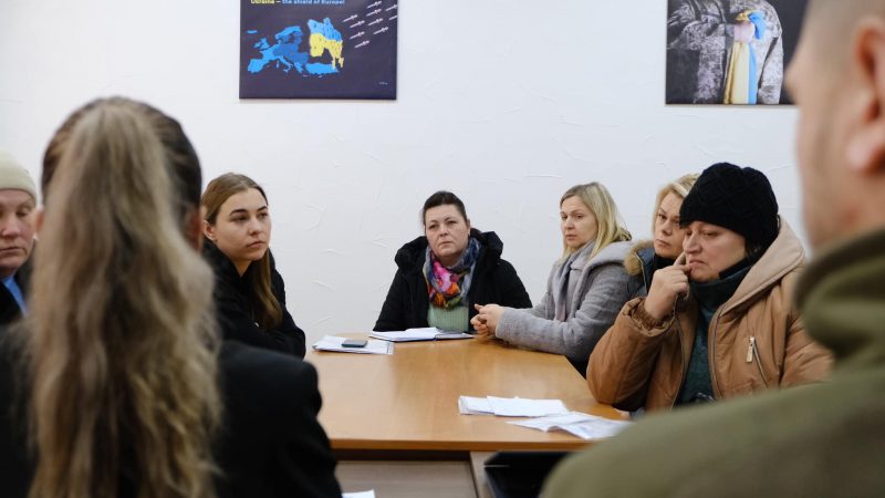 У Вінниці пройшла зустріч представників Координаційного штабу з питань поводження з військовополоненими із рідними Захисників