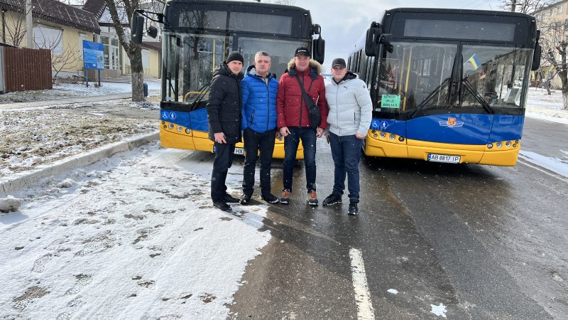 Деокупована Балаклія отримала вже другий автобус від Вінниці