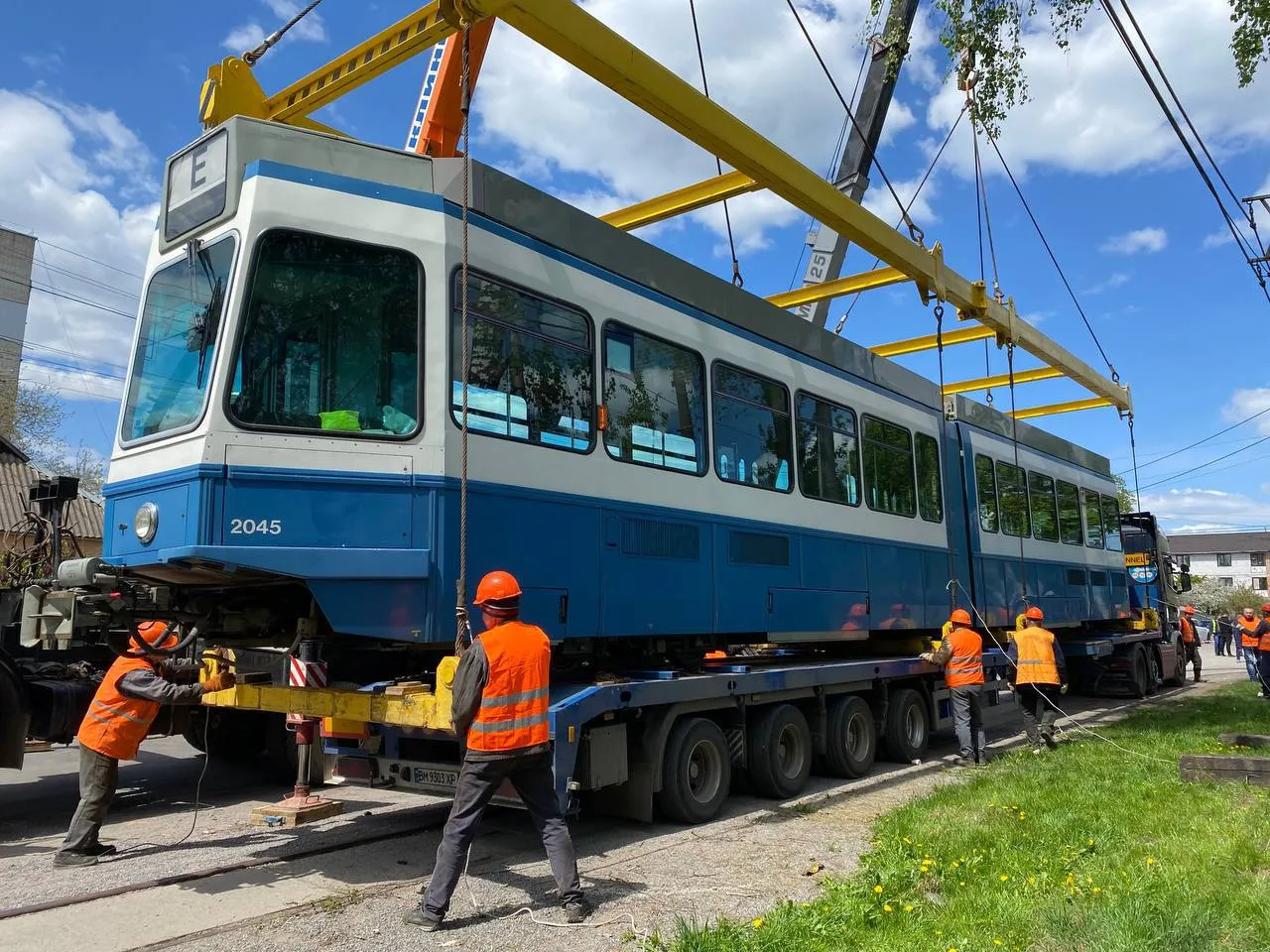 Вчора, 10 травня, у Вінницю прибули ще три трамваї «Tram2000»