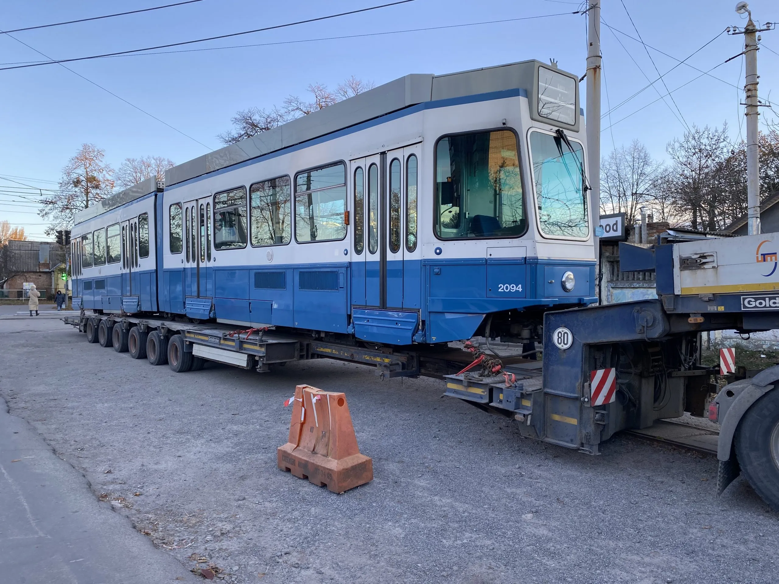 До Вінниці прибув 27-й швейцарський трамвай «Tram2000»