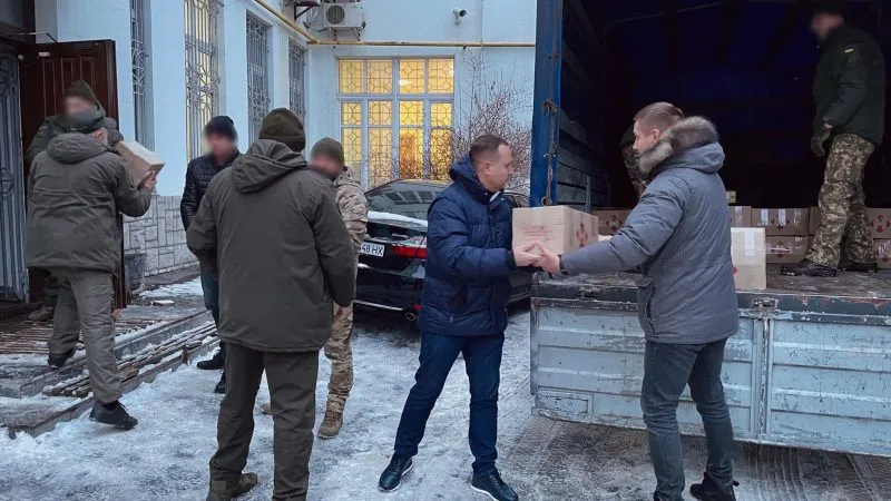 Для вінничан-нацгвардійців передали 15 тисяч хімічних грілок від Вінницької громади