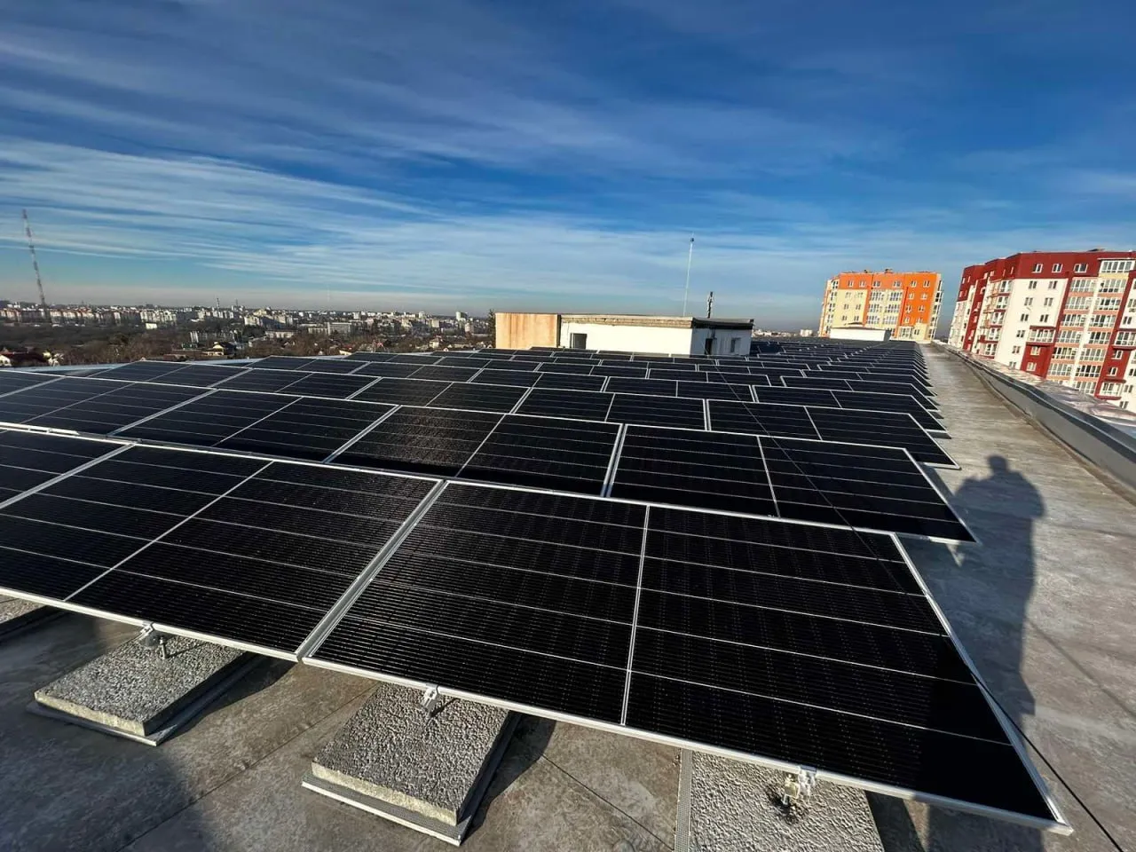 Цього року у Вінниці започаткували програму будівництва сонячних електростанцій у комунальних закладах