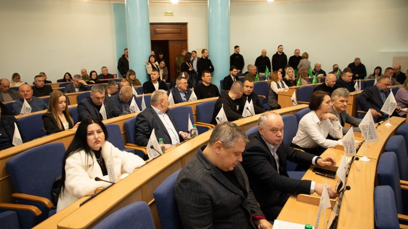 Перша сесія Вінницької обласної ради у 2024-му — про що говорили депутати і на чому фокусуються у новому році