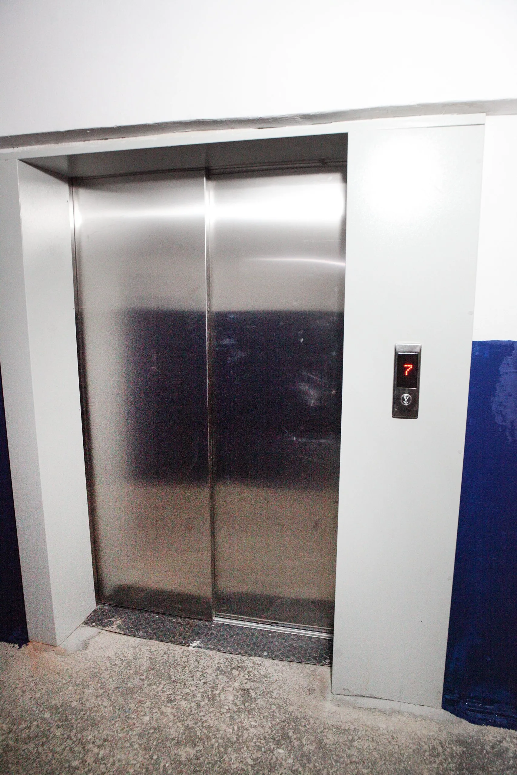 У Вінниці в будинку на Келецькій, 124 встановили новий ліфт