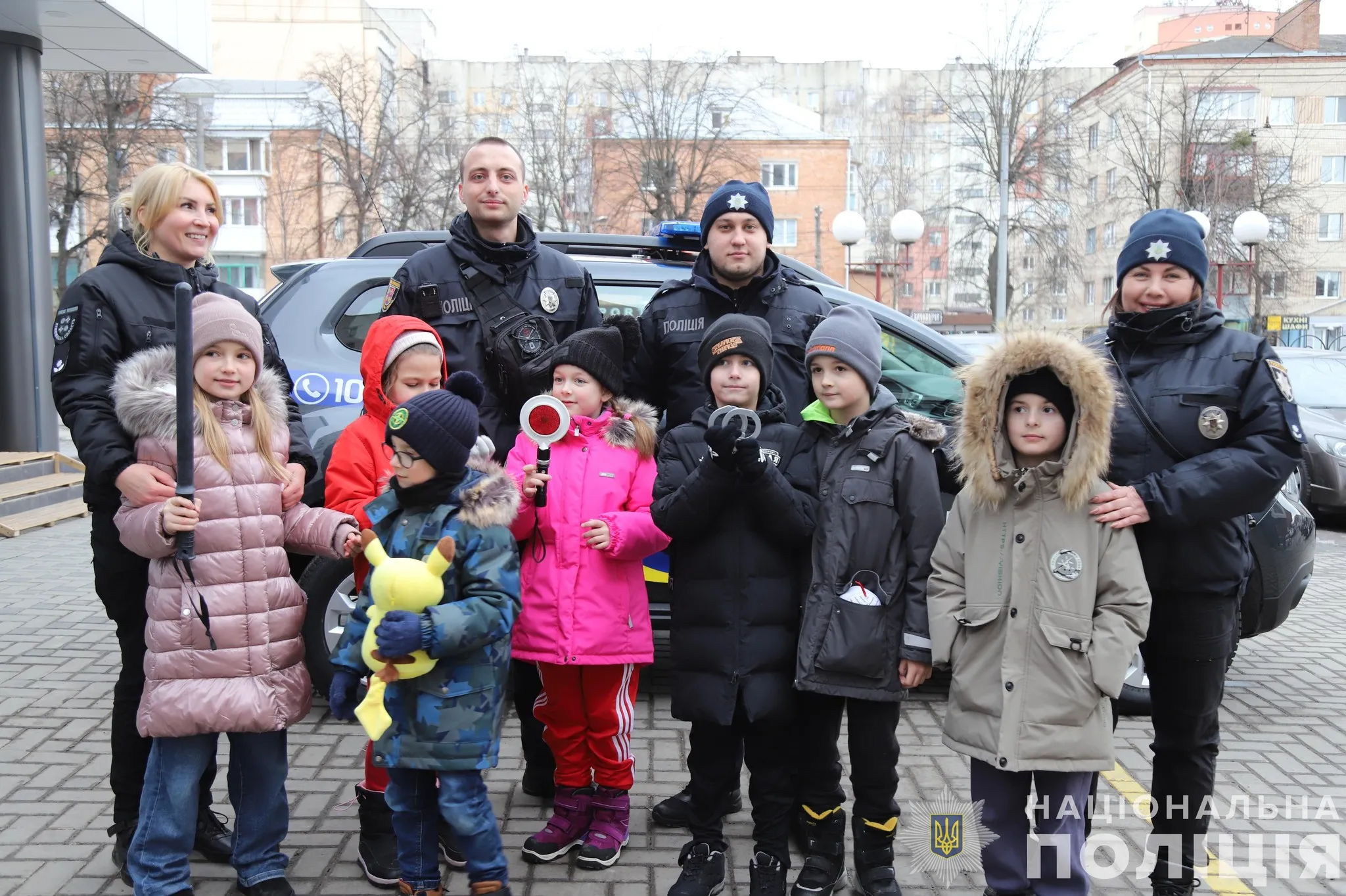 У Вінниці поліцейські офіцери громади перевірили сотні підопічних, а також провели більш ніж 1 700 зустрічей з дітьми та пенсіонерами з початку року