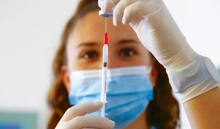 Тиждень імунізації: у Вінниці протягом двох днів безкоштовно вакцинуватимуть від дифтерії та правця