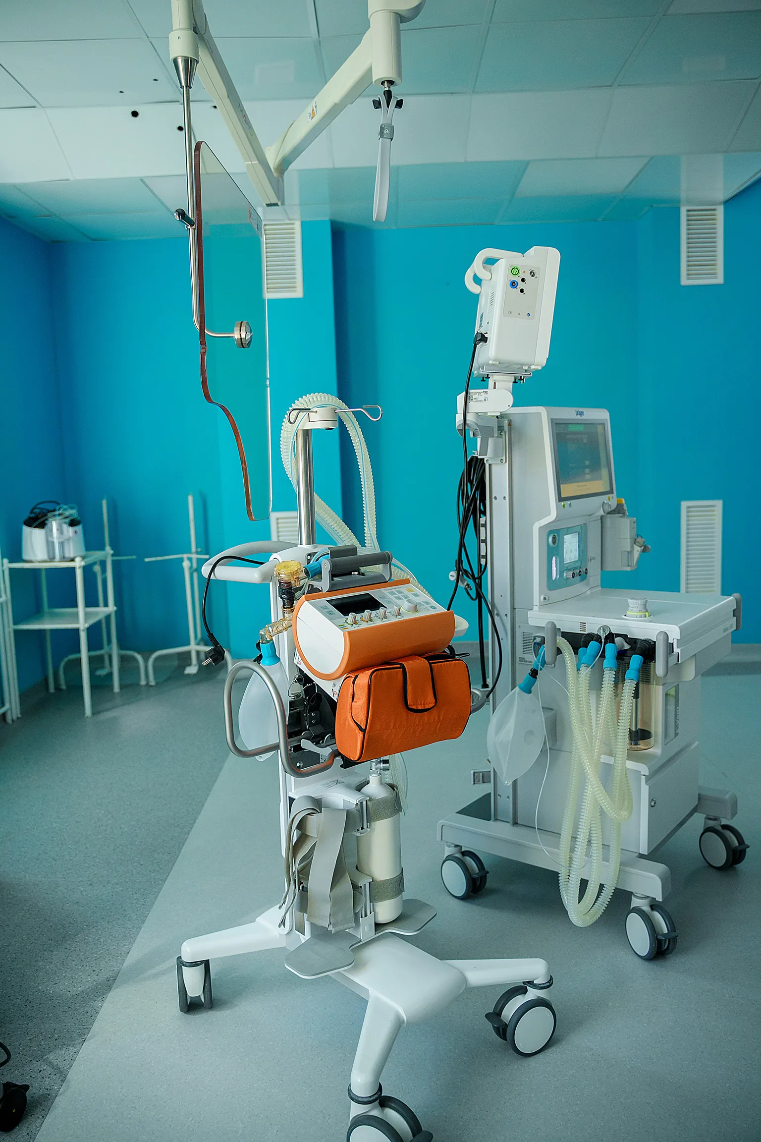 Вінницю підсилили новим високотехнологічним медичним обладнанням, яке передали Вінниці з Карлсруе: де і чим допомогли іноземні партнери