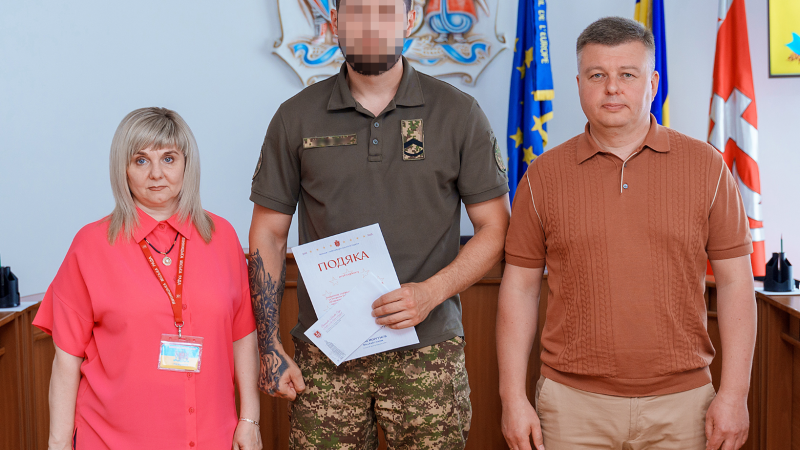 Сьогодні у Вінниці відбулося нагородження кращих військовослужбовців: деталі