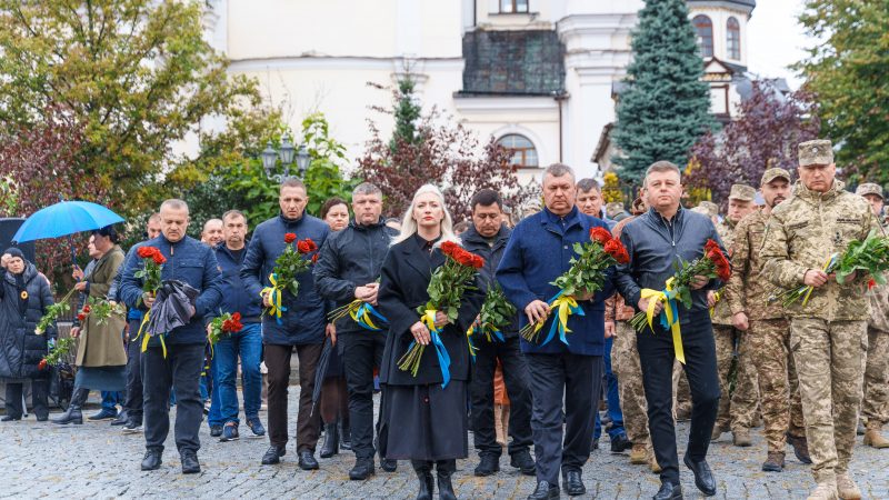 У Вінниці вшанували пам’ять Героїв у День захисників і захисниць України