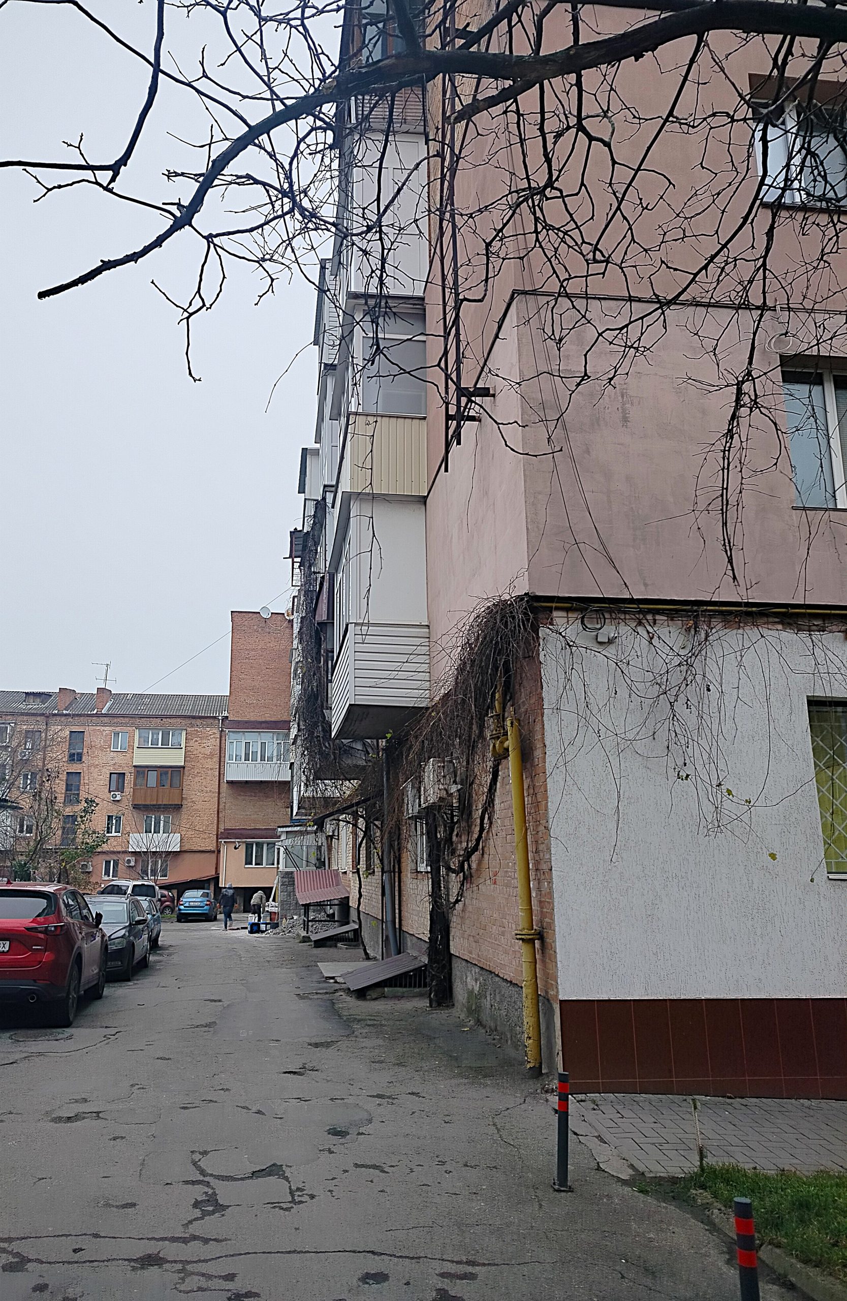 У Вінниці в межах безбар’єрності розпочали роботи в одному з багатоквартирних будинків