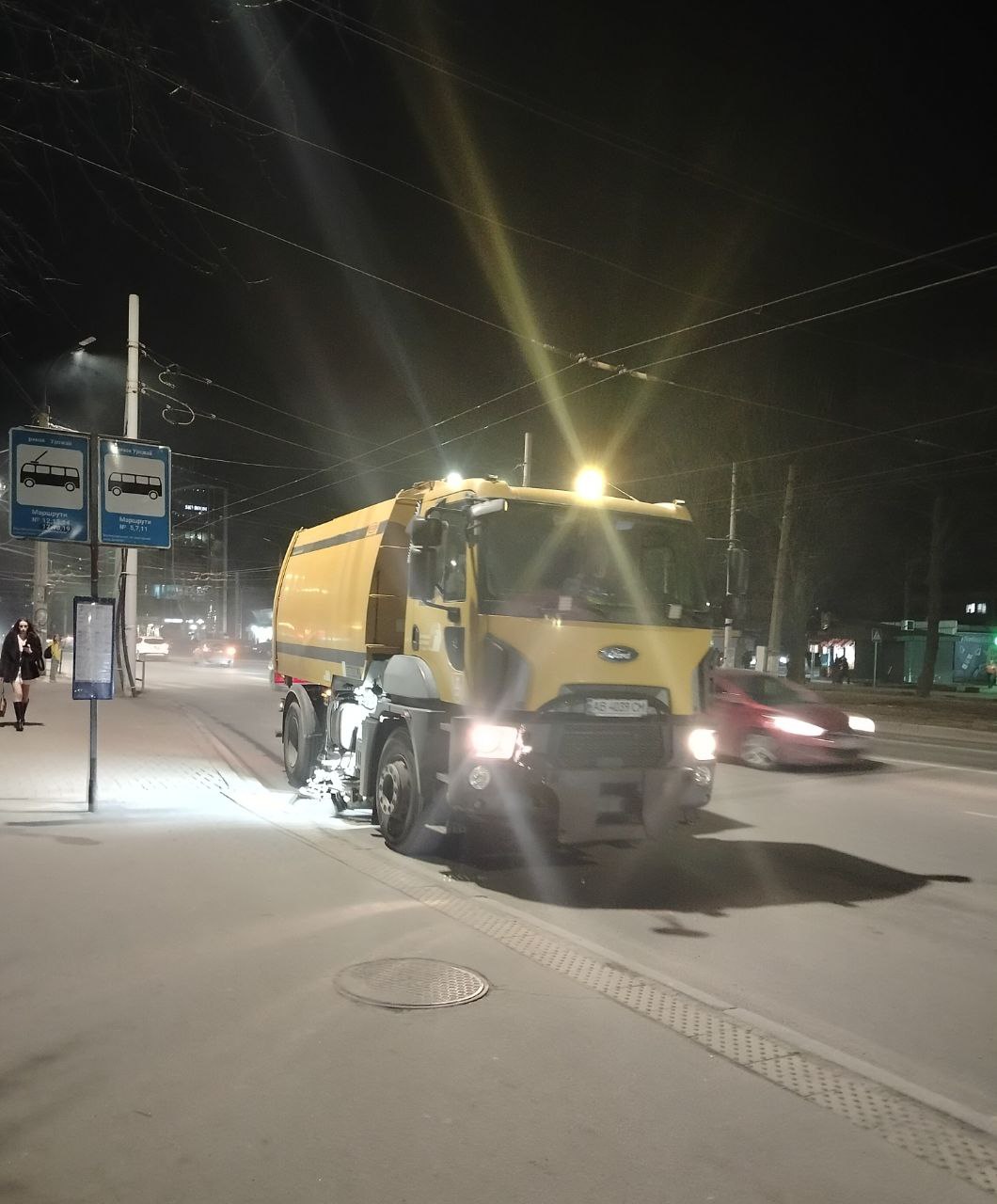 У Вінниці стартувало весняне прибирання міських вулиць