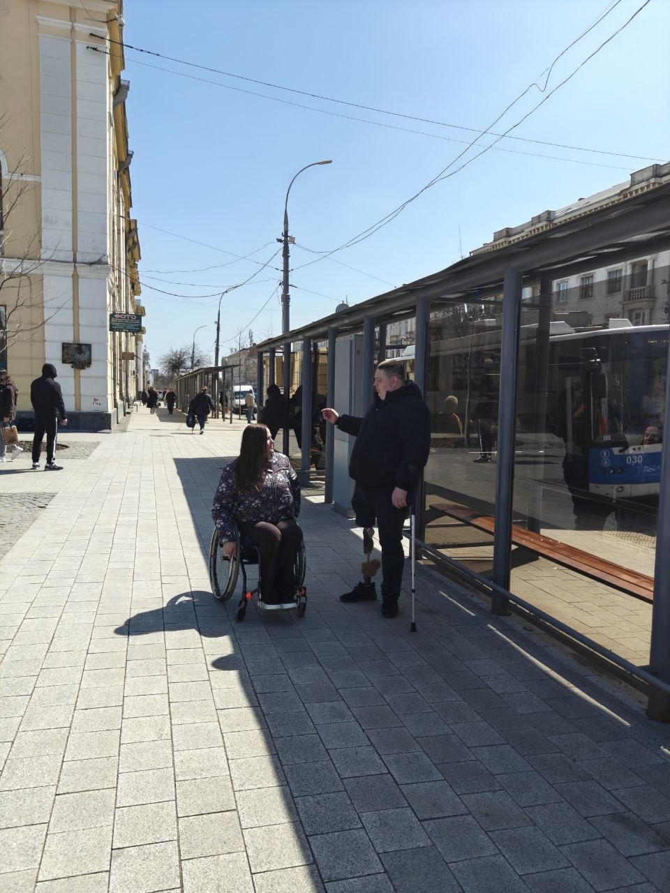 Голова ГО «Гармонія» разом із ветераном війни перевірили оновлення Майдану Небесної Сотні