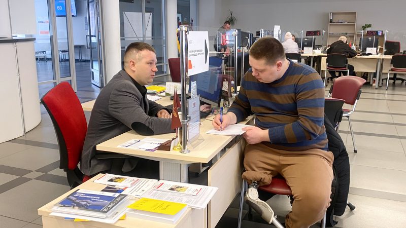 Для поранених оборонців передбачена грошова допомога у розмірі 10 тисяч гривень на лікування