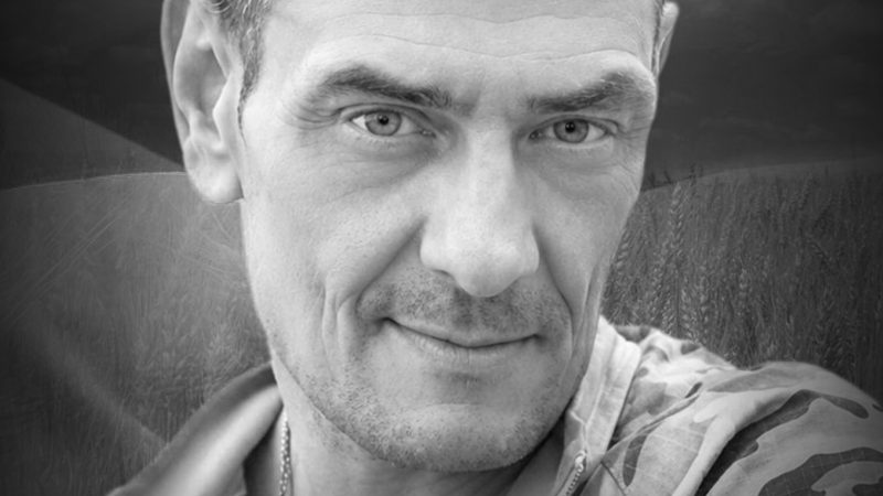 Сьогодні Вінниця проводжає останньою земною дорогою воїна Віктора Чупрунова