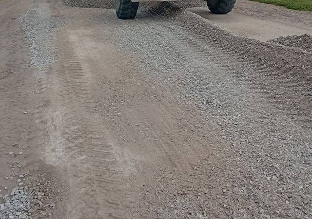 У Вінницькій громаді триває грейдерування доріг приватного сектору: оновлено понад 20 вулиць