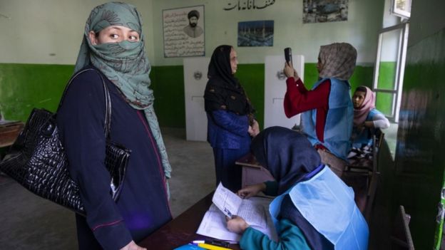 жінки становлять 35% з афганців, які зареєструвалися для голосування