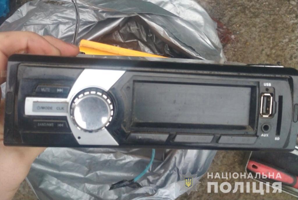 Копи затримали соловіка, який обкрадав автомобілі Вінничан