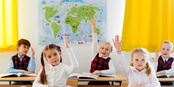 З понеділка у вінницьких школах відновлюється навчання