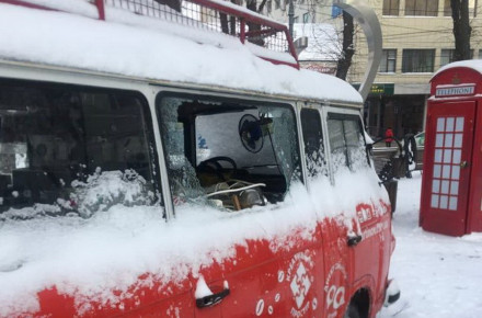 У Вінниці затримали хлопців, які пограбували кав’ярню на колесах