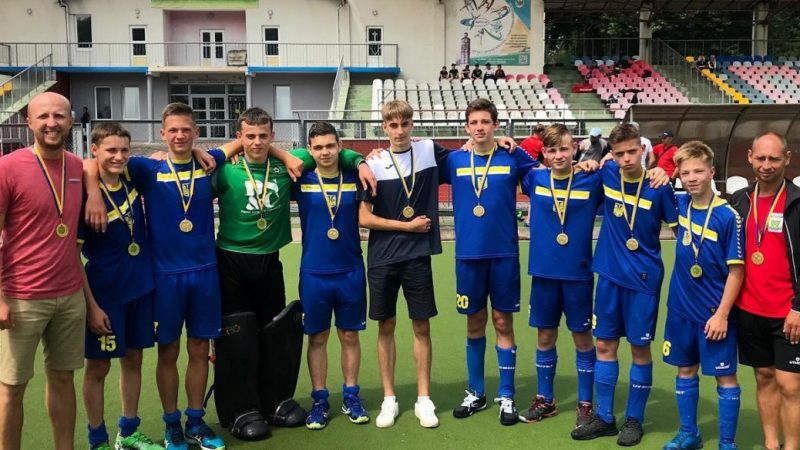 Вінницькі юніори здобули перемогу на чемпіонаті України з хокею на травіv