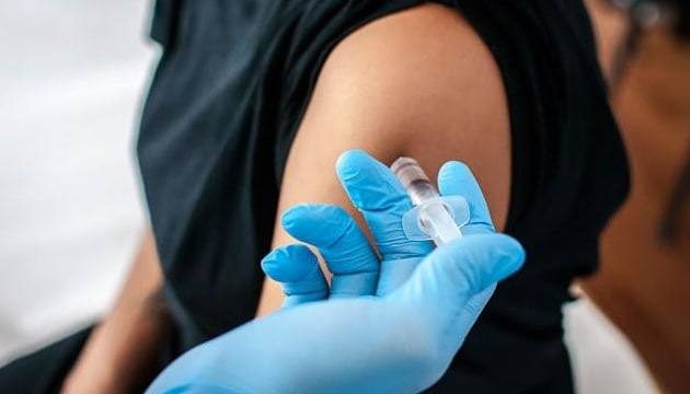 Кого в Україні вакцинуватимуть в обов’язковому порядку?