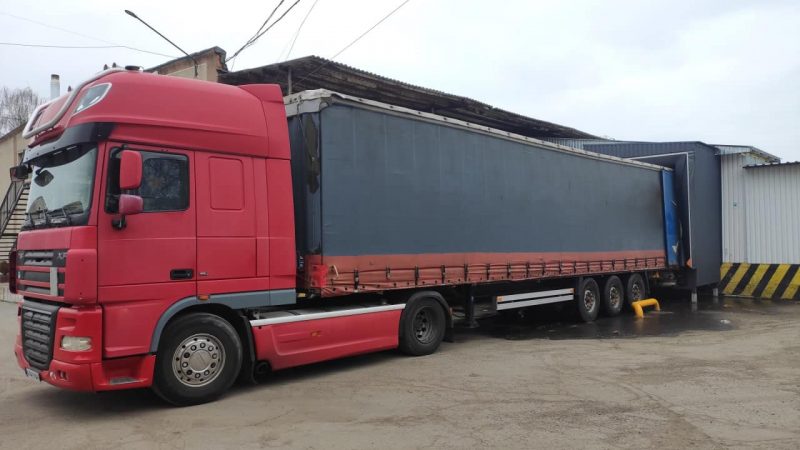 160 тонн продуктів відправили у місто-герой Харків