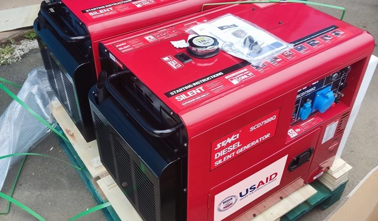 32 генератори та екскаватор – технічна допомога Вінниці від USAID