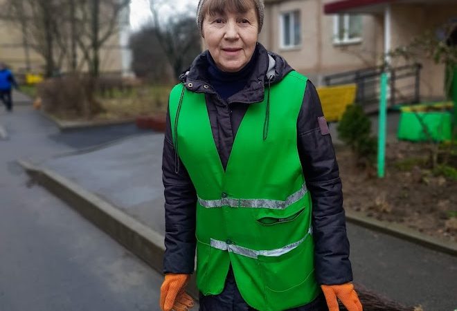 Як Галина Іваник 42 роки робить місто чистішим?