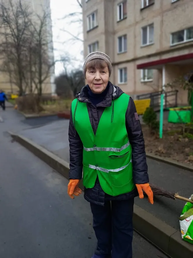 Як Галина Іваник 42 роки робить місто чистішим?