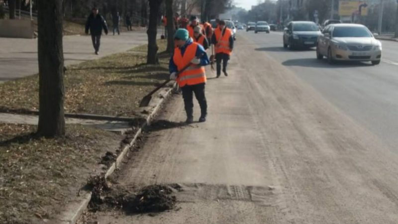 У Вінниці розпочинається міжсезонне прибирання вулично-шляхової мережі
