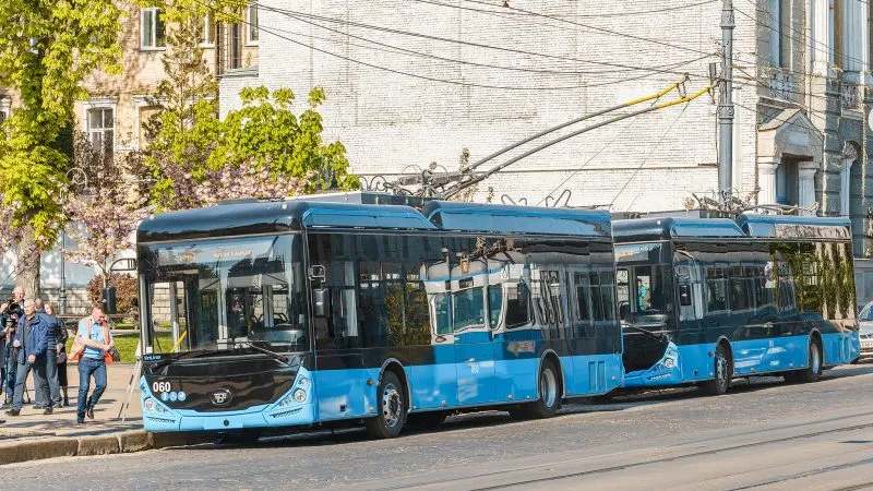 У Вінниці на маршрути 14 А та 14 Б випустили нові тролейбуси «VinLine»