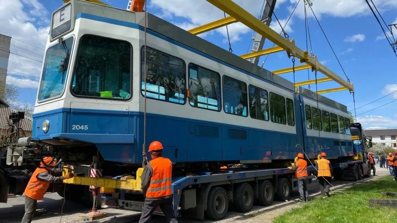 Вчора, 10 травня, у Вінницю прибули ще три трамваї «Tram2000»