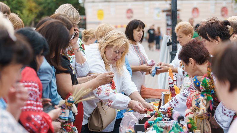 Підопічні Вінницького міського територіального центру соціального обслуговування організували благодійний ярмарок на підтримку ЗСУ