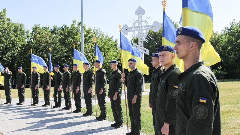 З нагоди Дня Української Державності у Вінниці відбулася церемонія підняття Державного Прапора України