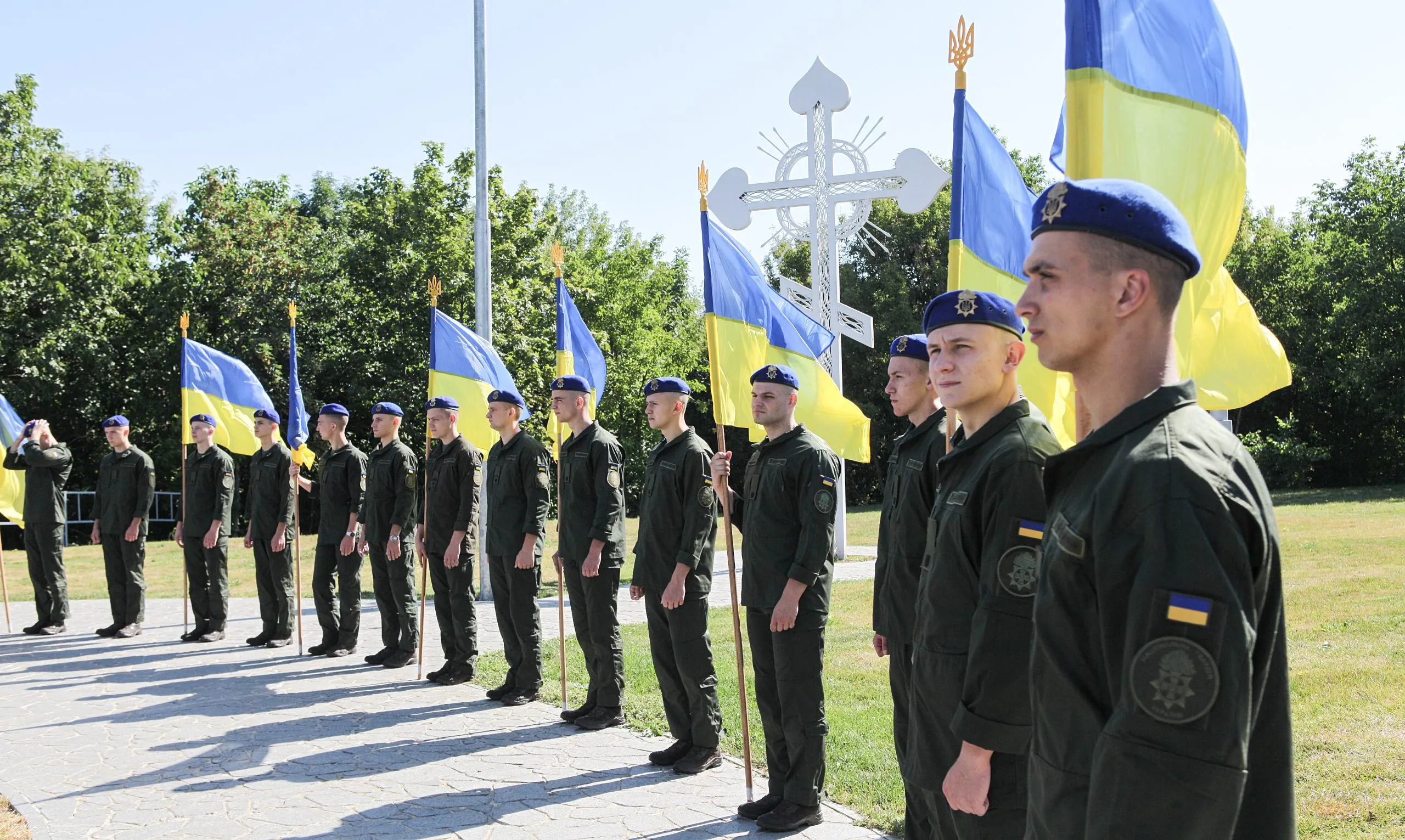 З нагоди Дня Української Державності у Вінниці відбулася церемонія підняття Державного Прапора України