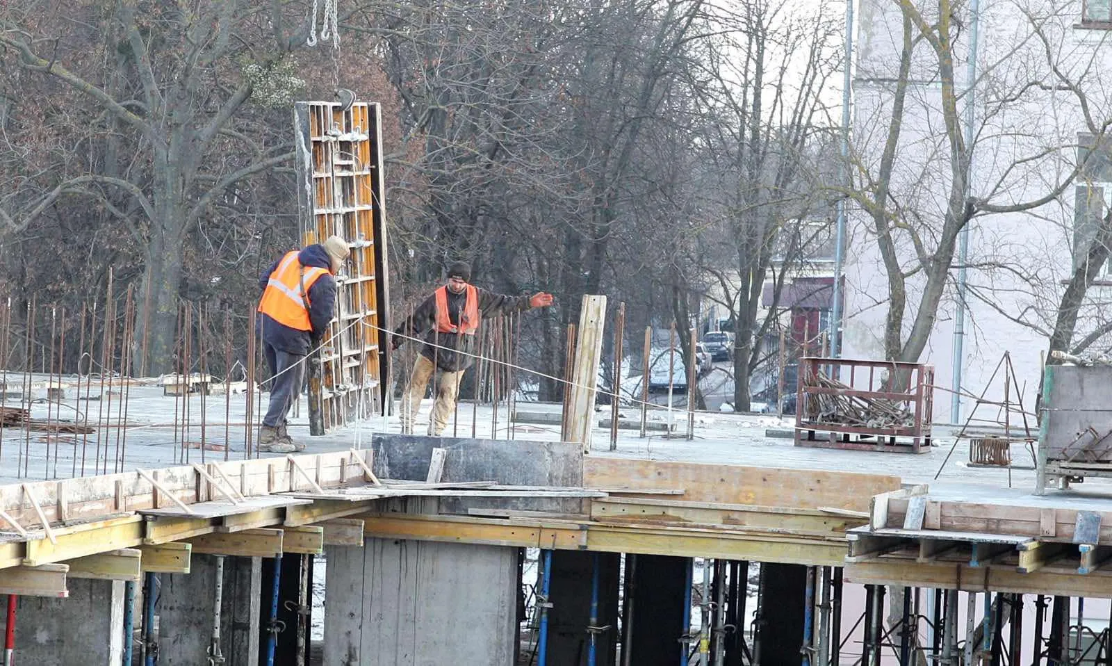 У Вінниці на вулиці Привокзальній триває спорудження будинку за програмою «Муніципальне житло»