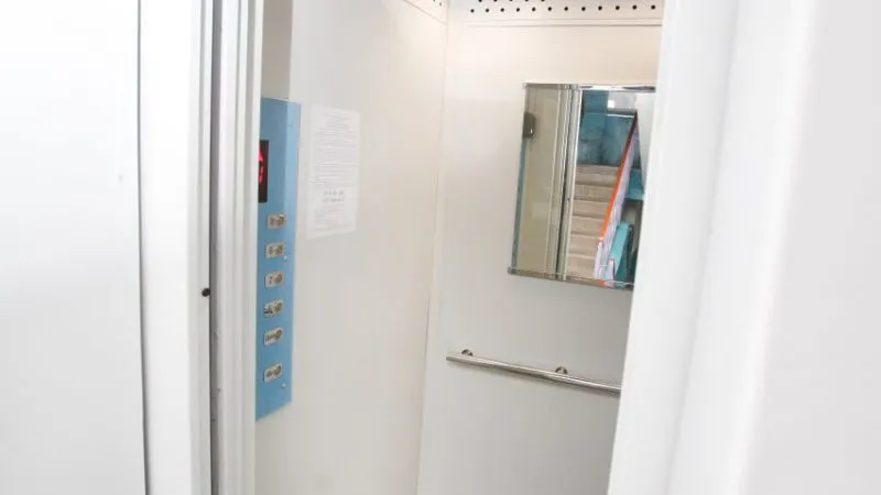 У Вінниці відремонтували ліфт в будинку на вулиці Янгеля, 73