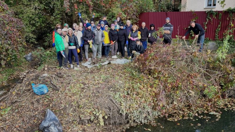 У Вінниці розчистили річку Каліча від сміття та гілок