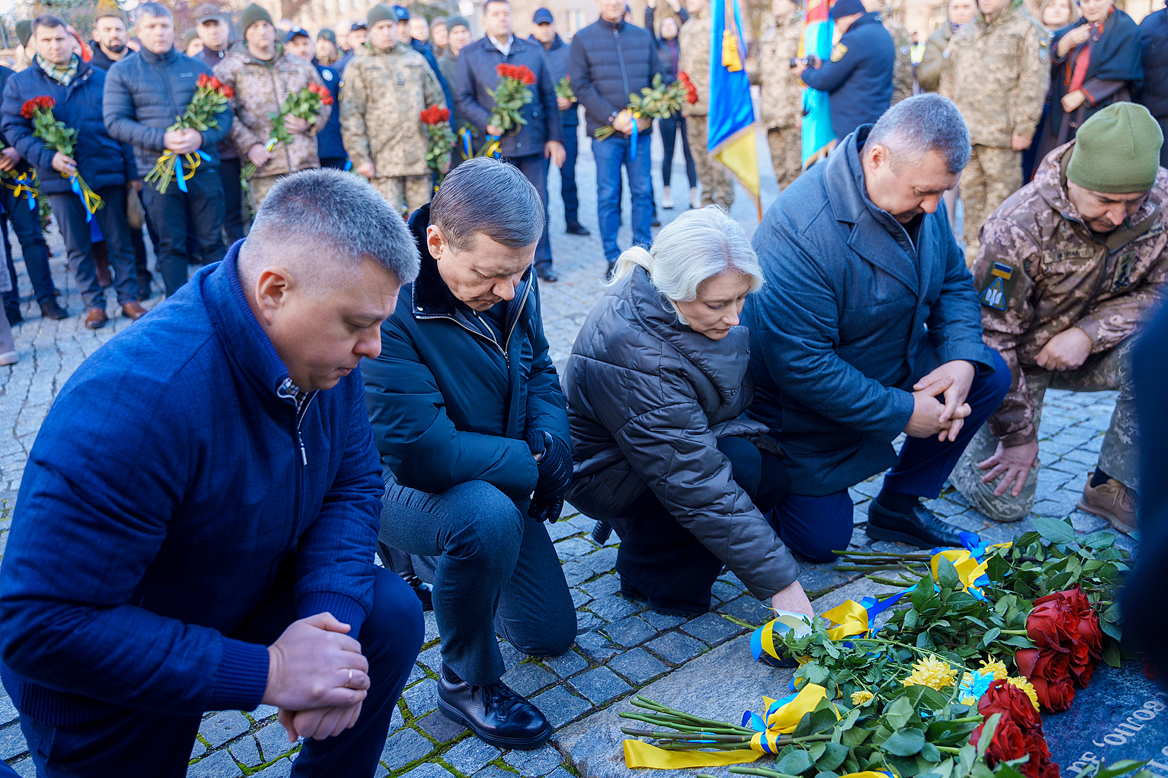 1000 днів війни: у Вінниці вшанували пам’ять героїв та жертв російської агресії