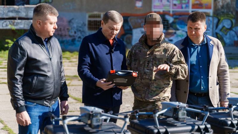 Міжрегіональний координаційний гуманітарний штаб передав для 71-ї єгерської бригади РЕБи, FPV-дрони та дрони Autel