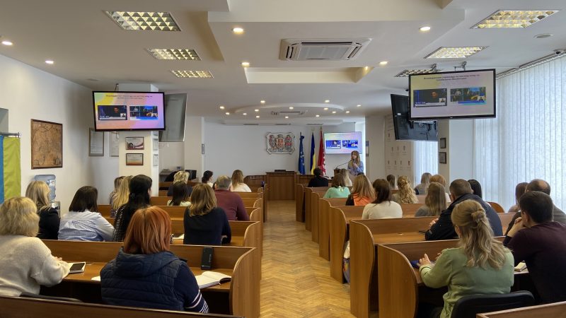 Вінниця — місто для всіх. У рамках Національного тижня безбар’єрності в міській раді провели навчання, присвячене розвитку доступного простору у громаді